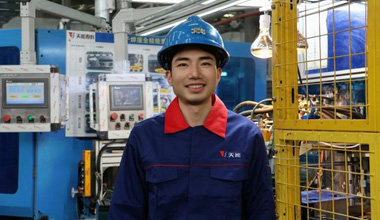 侯斌：从职场新人到新型工匠